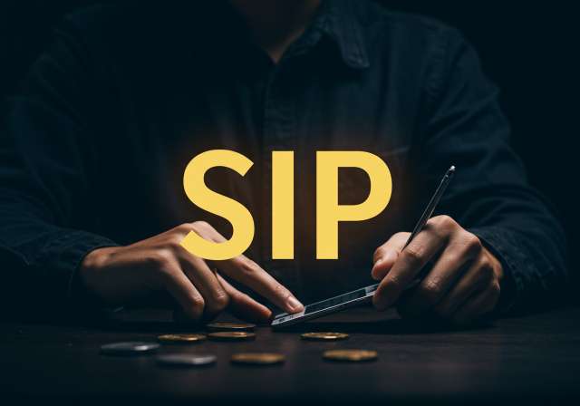 Choosing Wisely: Top Stock Brokers in India for 2024